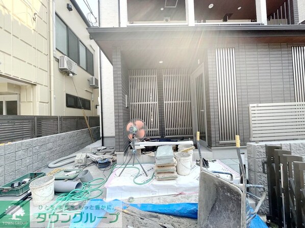 ラージフィールドIIの物件内観写真